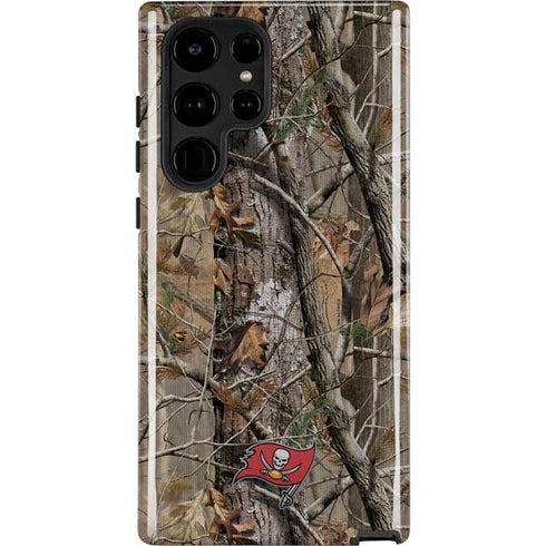 NFL Tampa Bay Buccaneers Realtree AP Camo Galaxy S22 Ultra Pro Case