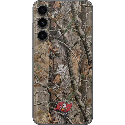 NFL Tampa Bay Buccaneers Realtree AP Camo Galaxy S23 FE Skin