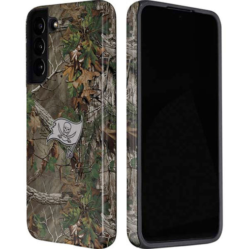 NFL Tampa Bay Buccaneers Realtree Xtra Green Camo Galaxy S22 Pro Case
