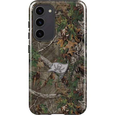 NFL Tampa Bay Buccaneers Realtree Xtra Green Camo Galaxy S23 Plus Pro Case