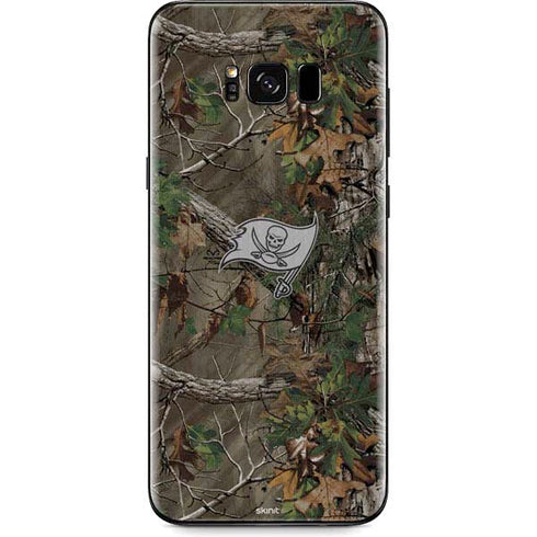 NFL Tampa Bay Buccaneers Realtree Xtra Green Camo Galaxy S8 Skin