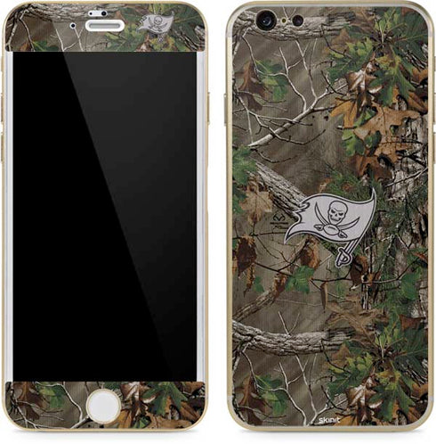 NFL Tampa Bay Buccaneers Realtree Xtra Green Camo iPhone 6/6s Skin