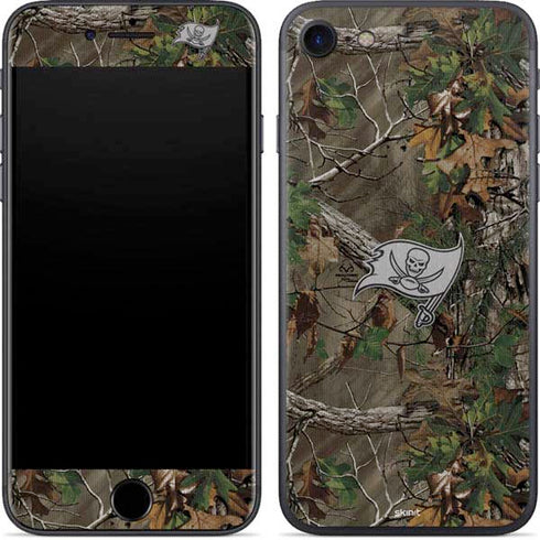 NFL Tampa Bay Buccaneers Realtree Xtra Green Camo iPhone 7 Skin