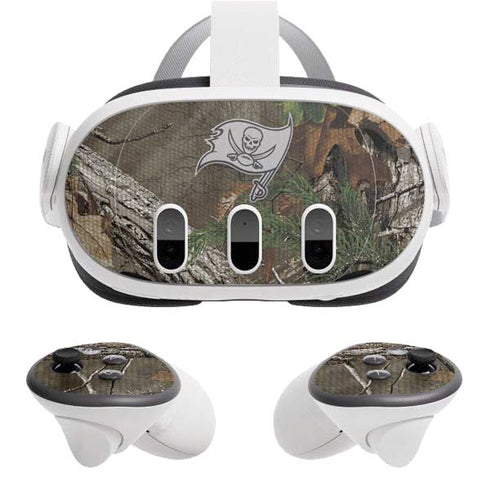 NFL Tampa Bay Buccaneers Realtree Xtra Green Camo Meta Quest 3 Skin