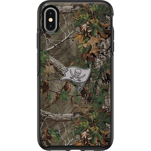 NFL Tampa Bay Buccaneers Realtree Xtra Green Camo Otterbox Symmetry iPhone Skin