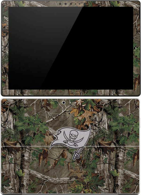 NFL Tampa Bay Buccaneers Realtree Xtra Green Camo Surface Pro (2017) Skin