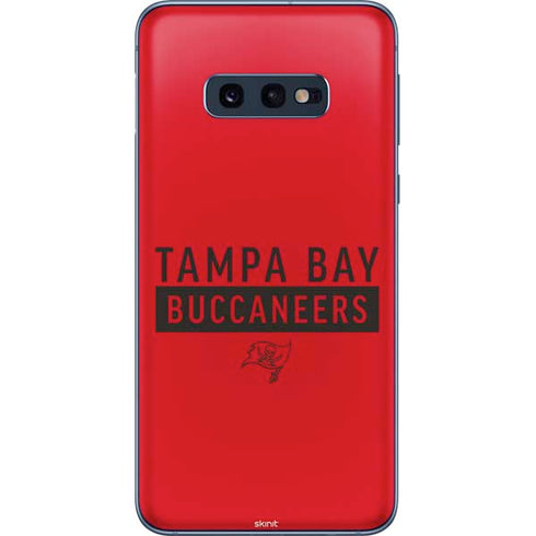 NFL Tampa Bay Buccaneers Red Performance Series Galaxy S10e Skin