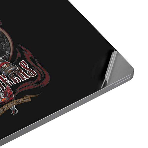 Liquid Blue NFL Tampa Bay Buccaneers Running Back Universal Laptop 12in (9.8 x 6.8in) Skin