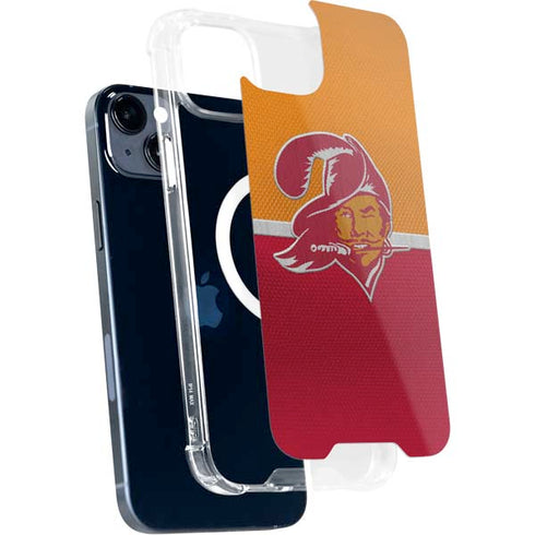 NFL Tampa Bay Buccaneers Vintage iPhone 15 Plus MagSafe Case