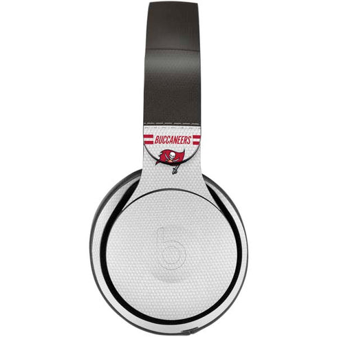 NFL Tampa Bay Buccaneers White Striped Beats Solo Pro Skin