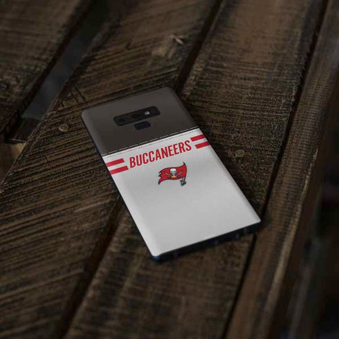 NFL Tampa Bay Buccaneers White Striped Galaxy Note 9 Skin