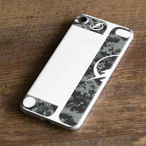 NHL Tampa Bay Lightning Camo iPhone 7 Skin