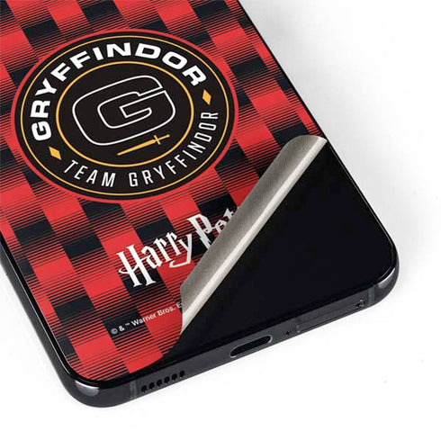 Wizarding Worlds Harry Potter Team Gryffindor Galaxy S22 Plus Skin