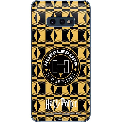 Wizarding Worlds Harry Potter Team Hufflepuff Galaxy S10e Skin