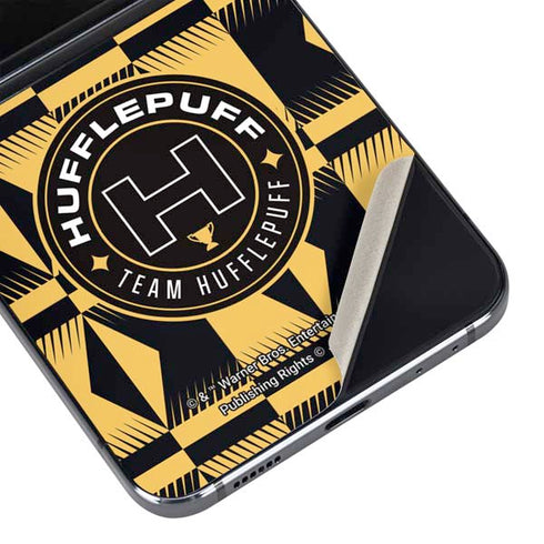 Wizarding Worlds Harry Potter Team Hufflepuff Galaxy Z Flip5 5G Skin