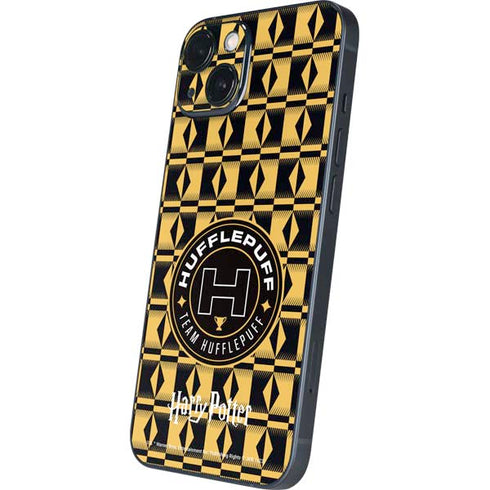 Wizarding Worlds Harry Potter Team Hufflepuff iPhone 15 Plus Skin