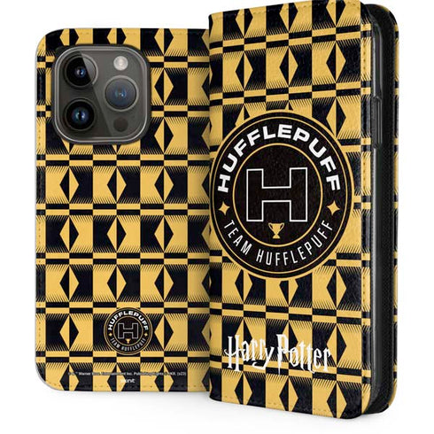 Wizarding Worlds Harry Potter Team Hufflepuff iPhone 15 Pro Folio Case