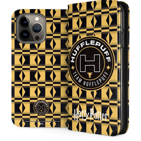 Wizarding Worlds Harry Potter Team Hufflepuff iPhone 15 Pro Max Folio Case