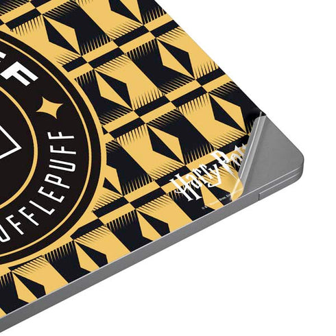 Wizarding Worlds Harry Potter Team Hufflepuff Universal Laptop 11in (8.8 x 6.2in) Skin