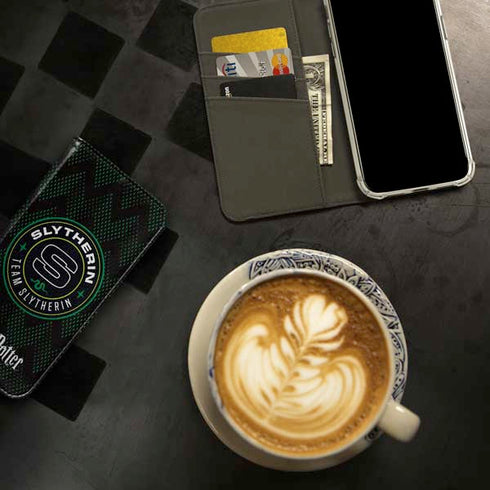 Wizarding Worlds Harry Potter Team Slytherin iPhone 15 Pro Folio Case