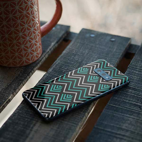 Techno Chevron Galaxy S10e Skin