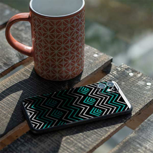 Techno Chevron iPhone 11 Skin