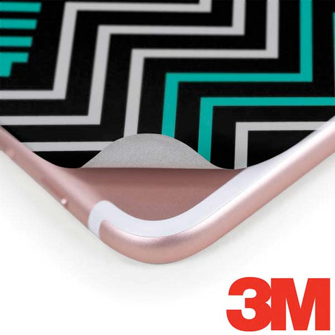Techno Chevron iPhone 8 Plus Skin