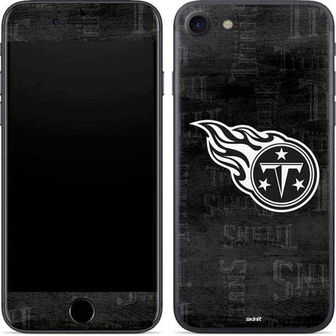 NFL Tennessee Titans Black & White iPhone 7 Skin