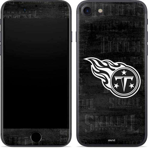 NFL Tennessee Titans Black & White iPhone SE (2nd & 3rd Gen) Skin