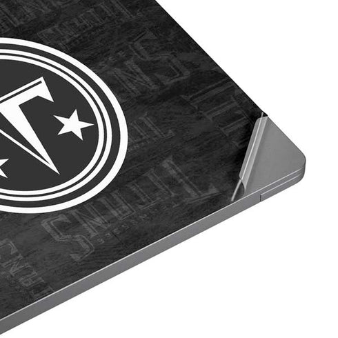 NFL Tennessee Titans Black & White Universal Laptop 18in (14.6 x 10.6in) Skin