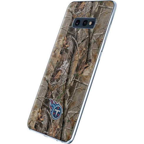 NFL Tennessee Titans Realtree AP Camo Galaxy S10e Skin