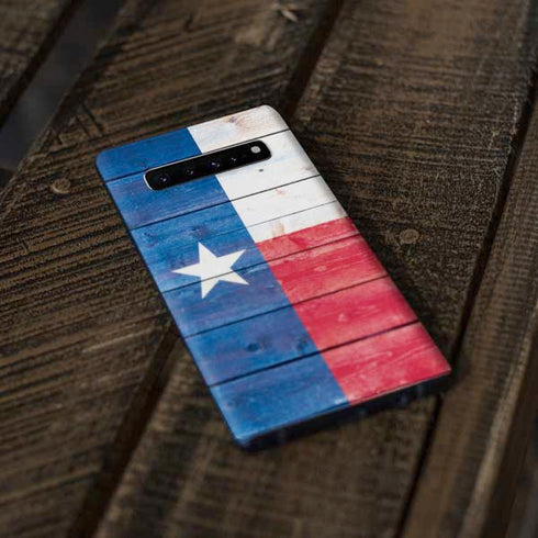 Texas Flag Light Wood Galaxy S10 Plus Skin