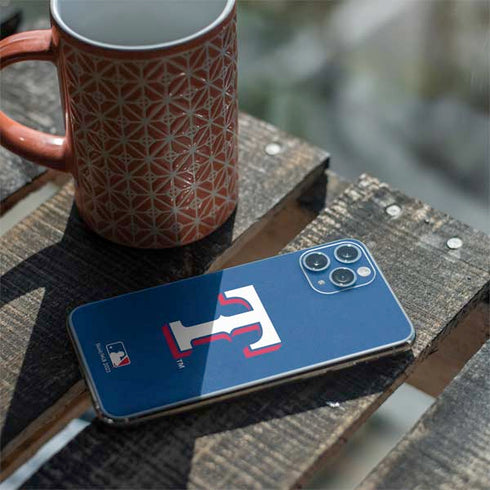 MLB Texas Rangers - Solid Distressed iPhone 11 Pro Skin