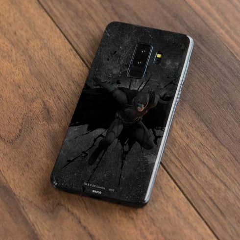 DC Comics Batman The Dark Knight Action pose Galaxy S9 Plus Skin