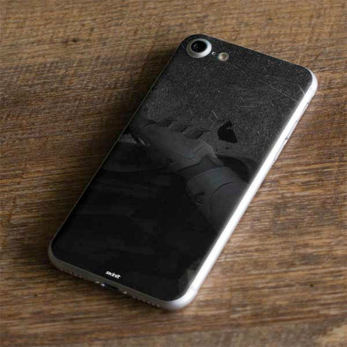 DC Comics Batman The Dark Knight Action pose iPhone 7 Skin