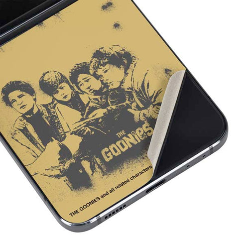 Warner Bros The Goonies (1985) The Goonies Cast Galaxy Z Flip5 5G Skin