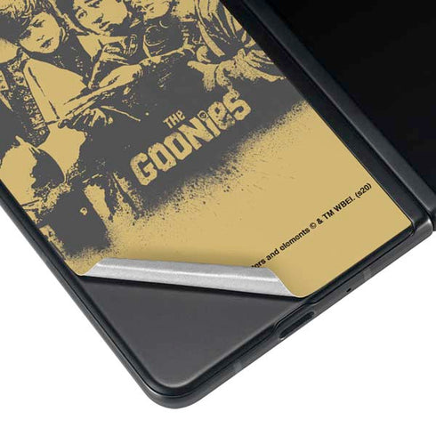 Warner Bros The Goonies (1985) The Goonies Cast Galaxy Z Fold4 5G Skin