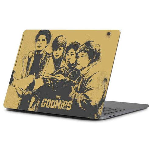 Warner Bros The Goonies (1985) The Goonies Cast Apple MacBook Pro 13-inch Skin