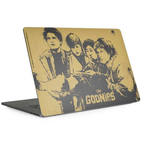 Warner Bros The Goonies (1985) The Goonies Cast Apple MacBook Pro 15-inch Skin