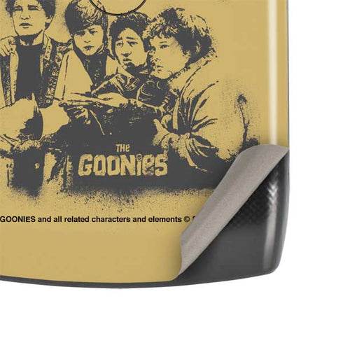 Warner Bros The Goonies (1985) The Goonies Cast Motorola RAZR Skin