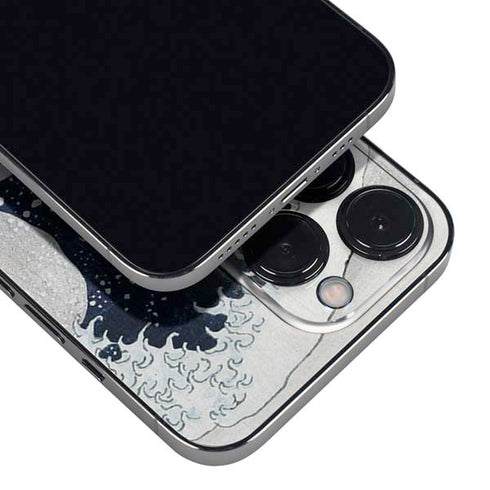 The Great Wave off Kanagawa by Hokusai iPhone 15 Pro Skin