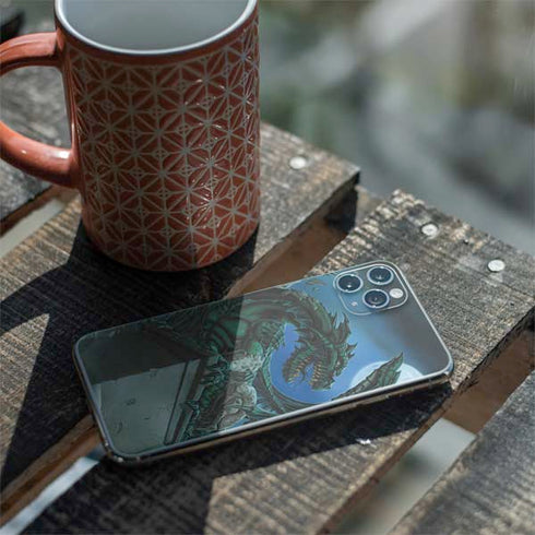 Ed Beard Jr. The Green Dragon iPhone 11 Pro Max Skin