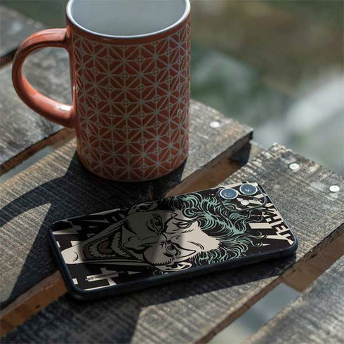 DC Comics The Joker Vintage Laughing iPhone 11 Skin