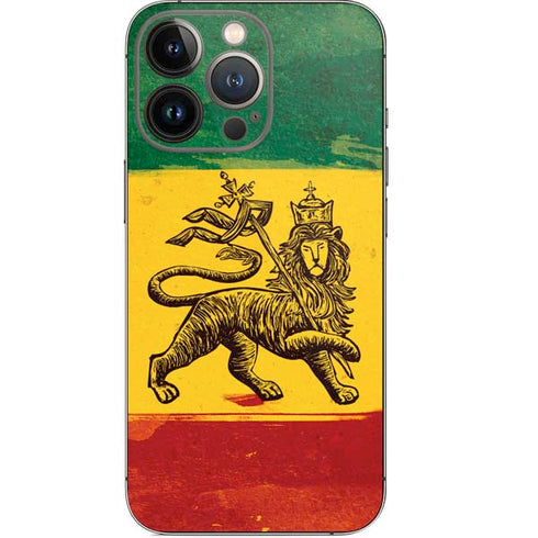 The Lion of Judah Rasta Flag iPhone 14 Pro Skin