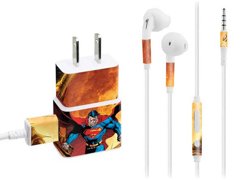 DC Comics Superman Action Pose Art By Jim Lee Phone Charger Skin