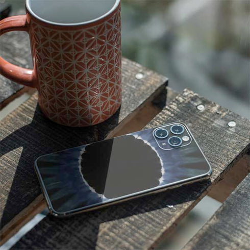 Liquid Blue Tie Dye - Sunflower iPhone 11 Pro Skin