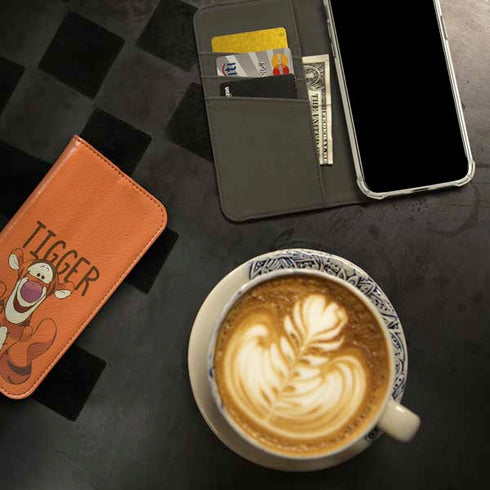 Disney Winnie the Pooh Tigget Portrait iPhone 13 Folio Case