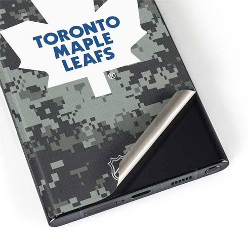 NHL Toronto Maple Leafs Camo Galaxy S22 Ultra Skin