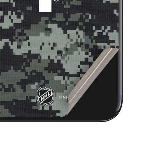 NHL Toronto Maple Leafs Camo iPhone SE (2nd & 3rd Gen) Skin