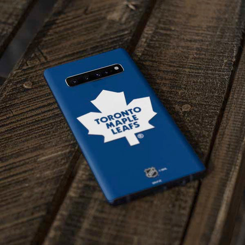 NHL Toronto Maple Leafs Solid Background Galaxy S10 Skin